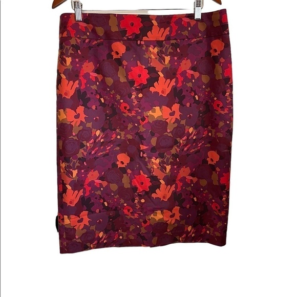 Ann Taylor Loft Multicolor Burgundy Pink Floral Straight Pencil Skirt tall - Picture 3 of 13